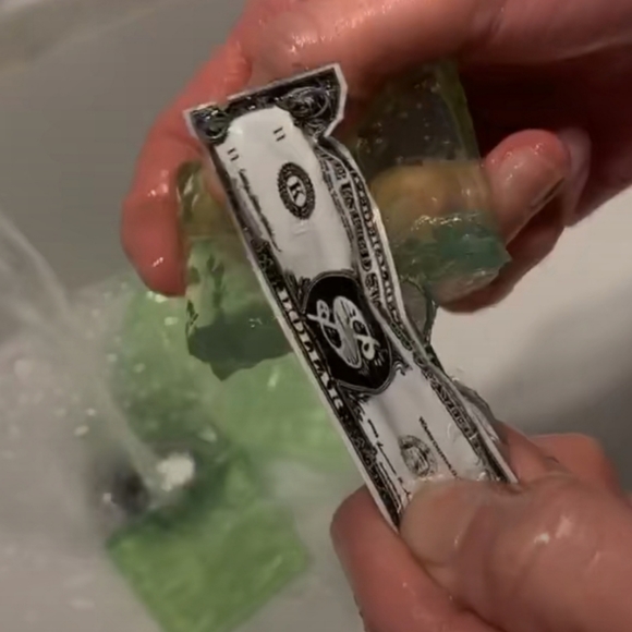 Money Soap - Picture 5 of 5